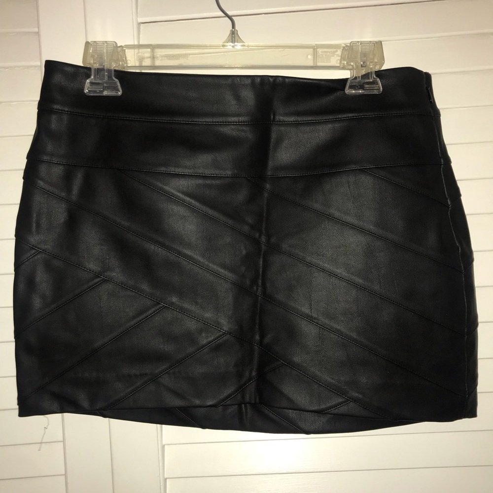 Black mini skirt
